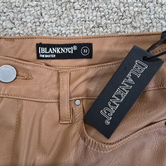 NWT BlankNYC Women's The Baxter Straight Pants Size 32 - Picture 3 of 8